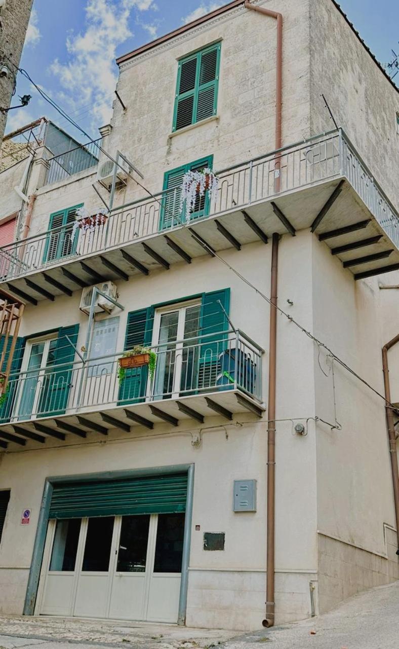 Apartamento Mussomeli'S Beautiful House Exterior foto